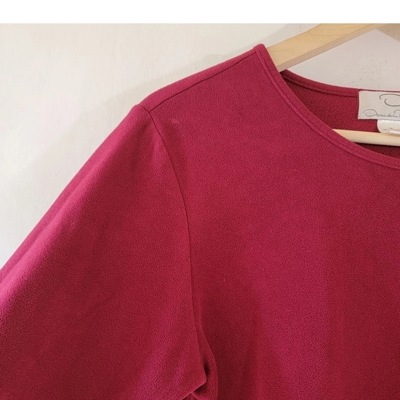 Oscar de la Renta Burgundy Long Sleeve Tee - Picture 5 of 6